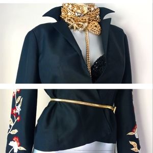 Chic Black Blazer with Floral Embroidery